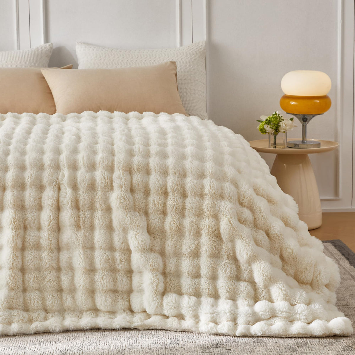 Soft Bubble Blanket